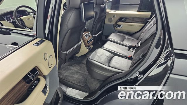 Land Rover Range Rover (IV) D350 Vogue SE Disel 2021 — фото 16