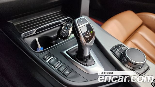 BMW 4 Series (F32) 430i M Sport Convertible 2018 — фото 9