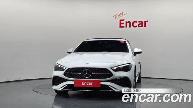 Mercedes-Benz CLE-Class (C236) CLE200 Cabriolet 2025 — фото 3