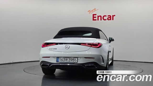 Mercedes-Benz CLE-Class (C236) CLE200 Cabriolet 2025 — фото 4