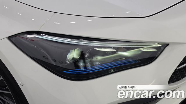 Mercedes-Benz CLE-Class (C236) CLE200 Cabriolet 2025 — фото 22