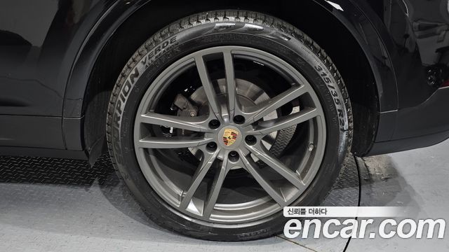 Porsche Cayenne (PO536) 3.0 PLATINUM EDITION 2023 — фото 21
