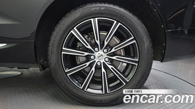 Volvo XC60 (II) T6 Inscription 2018 — фото 5