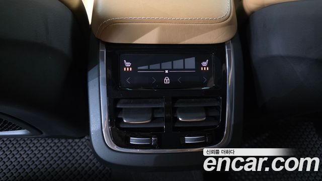 Volvo XC60 (II) T6 Inscription 2018 — фото 16