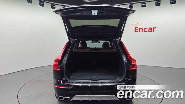 Volvo XC60 (II) T6 Inscription 2018 — фото 18