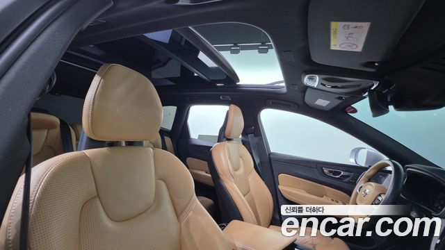 Volvo XC60 (II) T6 Inscription 2018 — фото 20