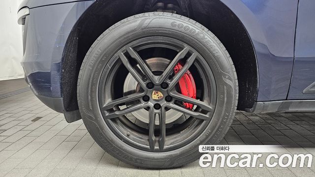 Porsche Macan 2.0 95B 2015 — фото 5