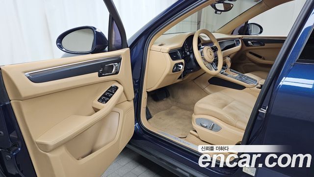 Porsche Macan 2.0 95B 2015 — фото 10