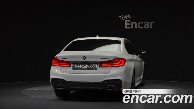 BMW 5 Series (G30) 520d M Sport Package Plus 2020 — фото 4