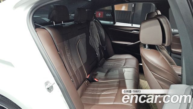BMW 5 Series (G30) 520d M Sport Package Plus 2020 — фото 11