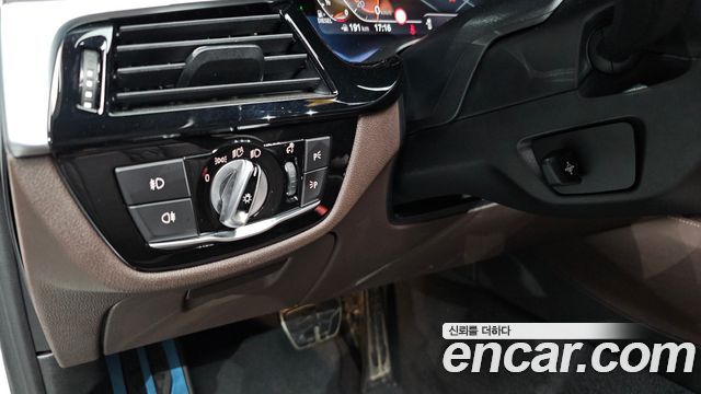 BMW 5 Series (G30) 520d M Sport Package Plus 2020 — фото 19