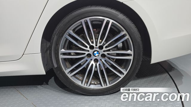 BMW 5 Series (G30) 520d M Sport Package Plus 2020 — фото 21