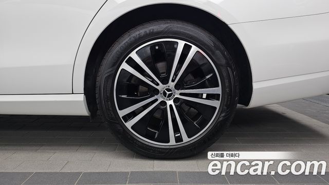 Mercedes-Benz E-Class (W213) E250 Avantgarde 2021 — фото 21
