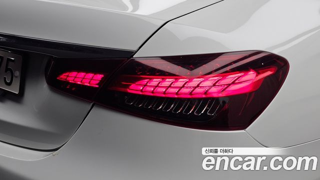 Mercedes-Benz E-Class (W213) E250 Avantgarde 2021 — фото 23