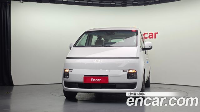 Hyundai Staria EV Tourer 11-Seater Modern 2027 — фото 3