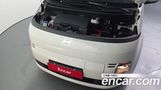 Hyundai Staria EV Tourer 11-Seater Modern 2027 — фото 6