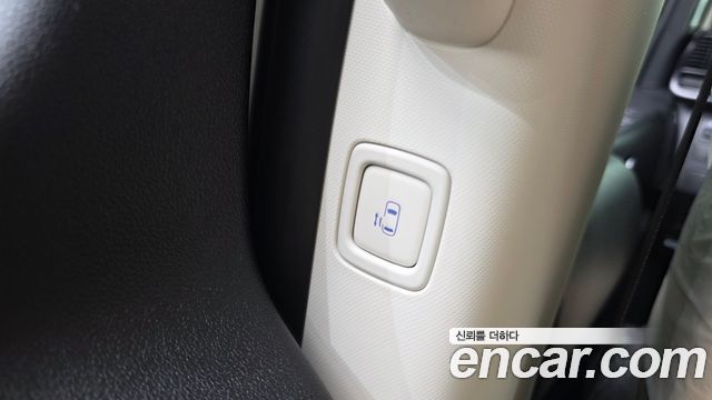 Hyundai Staria EV Tourer 11-Seater Modern 2027 — фото 19