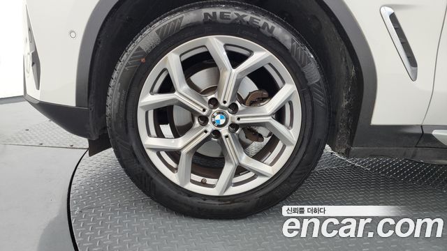 BMW X3 (G01) xDrive 20i 2022 — фото 5