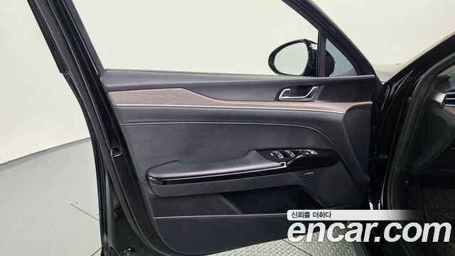 Kia K5 Hybrid (III) Noblesse 2023 — фото 24