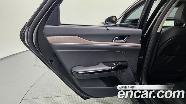 Kia K5 Hybrid (III) Noblesse 2023 — фото 25