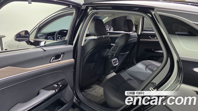 Kia K5 Hybrid (III) Noblesse 2023 — фото 26