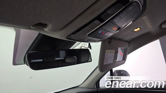Hyundai Santa Fe Diesel 2.2 2WD Prestige 2021 — фото 15