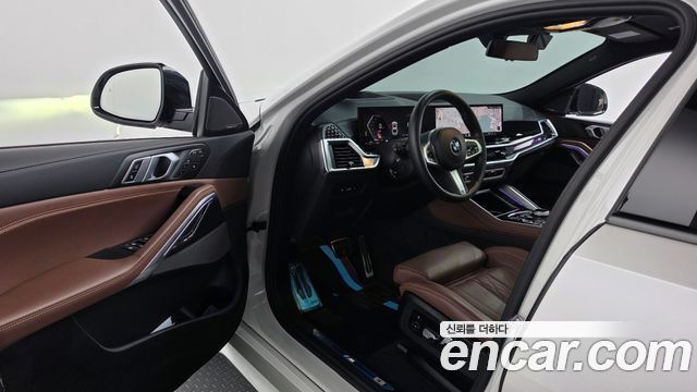 BMW X6 (G06) xDrive40i M Sport 2024 — фото 10