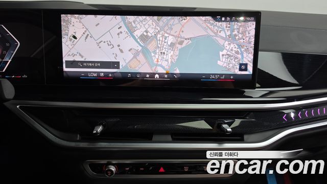 BMW X6 (G06) xDrive40i M Sport 2024 — фото 18