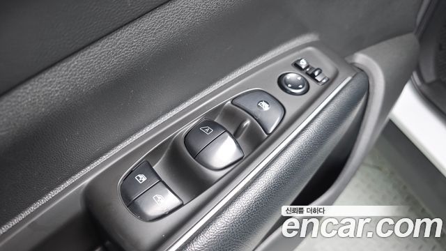 Renault Korea QM6 2.0 LPe LE 2WD 2020 — фото 12