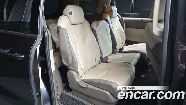 Kia Carnival (IV) Diesel 11-Seater Signature 2021 — фото 12
