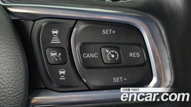 Jeep Wrangler (JL) 2.0 Overland Power Top 4Door 2021 — фото 17