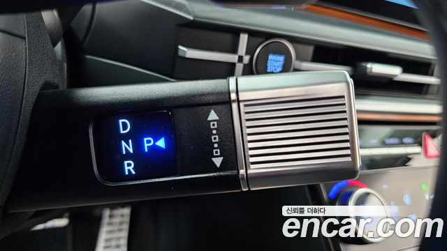 Hyundai Santa Fe (MX5) Gasoline 2.5T 2WD Calligraphy 2024 — фото 9