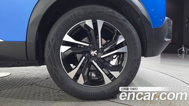 Peugeot e-2008 (II) EV GT 2023 — фото 21