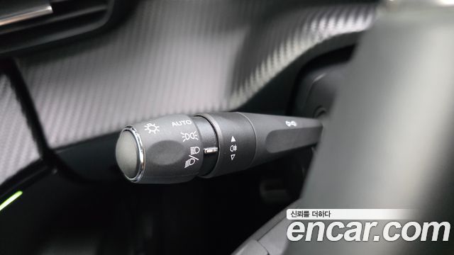 Peugeot e-2008 (II) EV GT 2023 — фото 28
