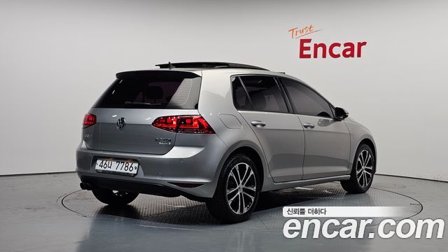 Volkswagen Golf (VII) 2.0 TDI Premium 2015 — фото 2