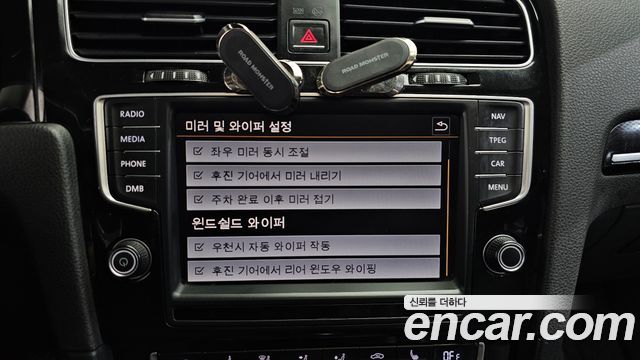 Volkswagen Golf (VII) 2.0 TDI Premium 2015 — фото 16