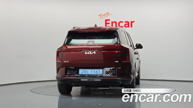 Kia EV5 Long Range 4WD GT Line 2026 — фото 4