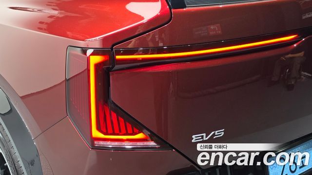 Kia EV5 Long Range 4WD GT Line 2026 — фото 23