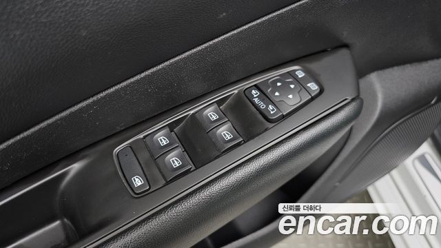 Renault Korea SM6 2.0 GDe SE 2016 — фото 19