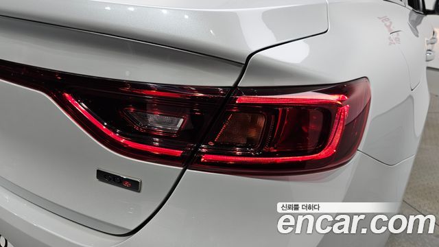 Renault Korea SM6 2.0 GDe SE 2016 — фото 23
