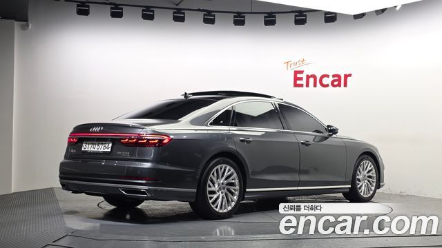 Audi A8 (D5) 55 TFSI Quattro LWB 2020 — фото 2