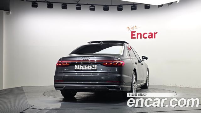 Audi A8 (D5) 55 TFSI Quattro LWB 2020 — фото 4