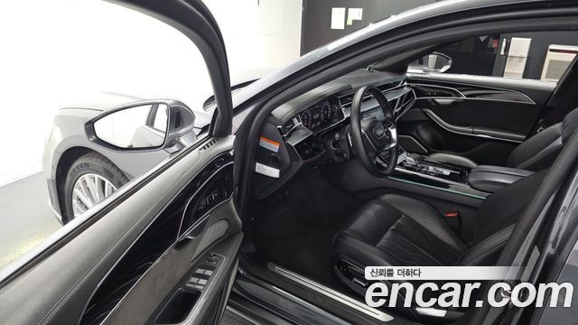 Audi A8 (D5) 55 TFSI Quattro LWB 2020 — фото 10