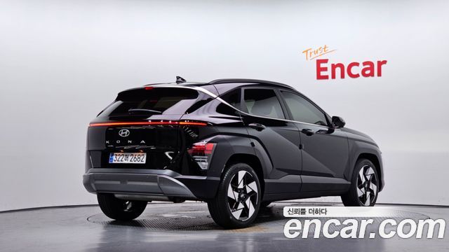 Hyundai Kona (SX2) Gasoline 1.6 Turbo 2WD Inspiration 2024 — фото 2
