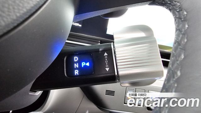 Hyundai Kona (SX2) Gasoline 1.6 Turbo 2WD Inspiration 2024 — фото 9