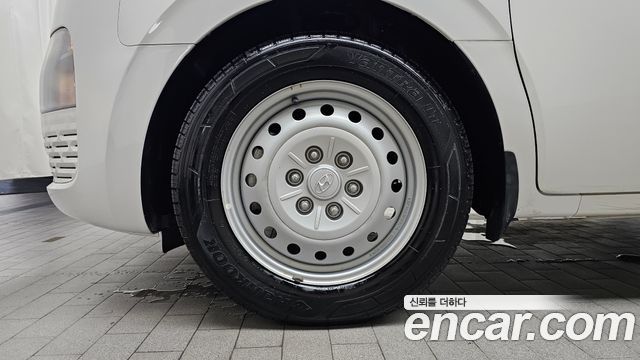 Hyundai Staria Cargo 5-Seater Smart 2022 — фото 5