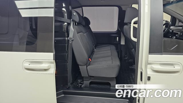 Hyundai Staria Cargo 5-Seater Smart 2022 — фото 11