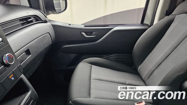 Hyundai Staria Cargo 5-Seater Smart 2022 — фото 25