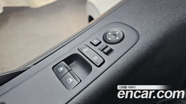 Hyundai Staria Cargo 5-Seater Smart 2022 — фото 28