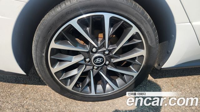 Hyundai Sonata (DN8) 1.6 Turbo Inspiration 2021 — фото 21